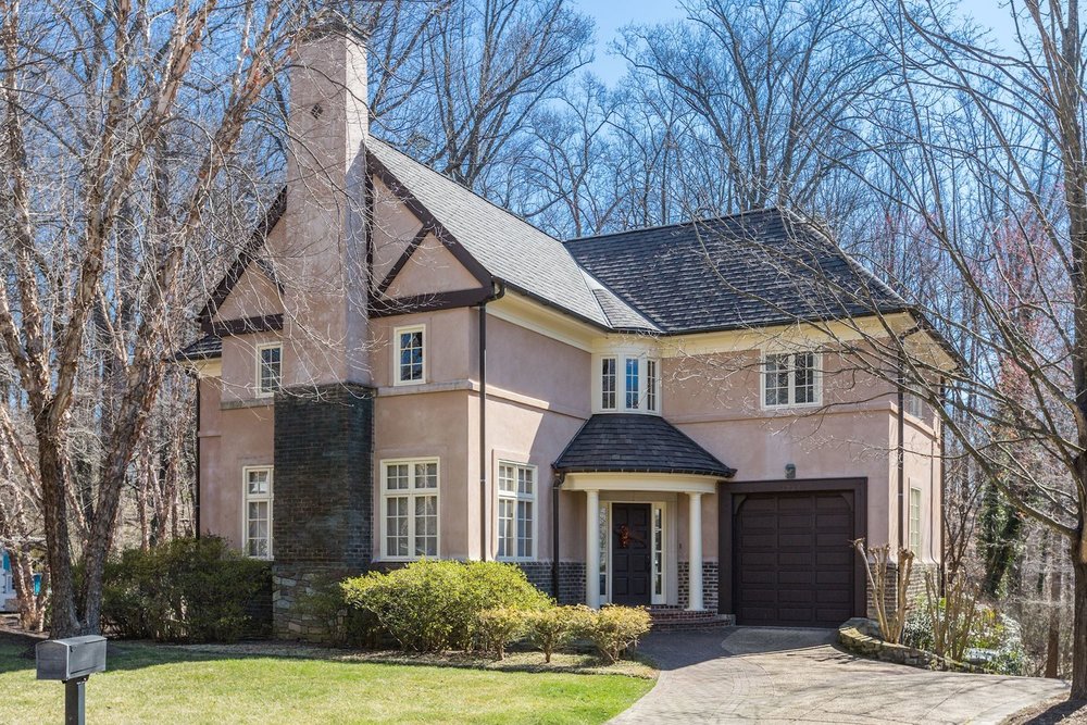 Looking To Get Away From The City But Don't Want A Long Commute? These