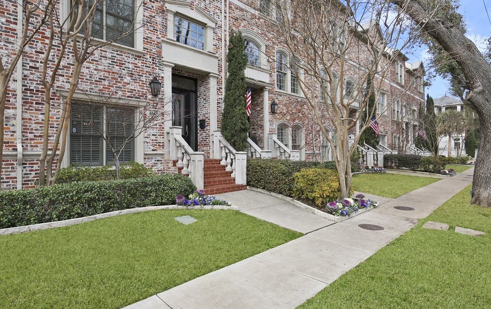 Brownstone Townhome Haven Lifestyles