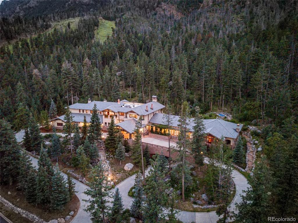 7 Beautiful Homes in Colorado Springs Haven Lifestyles