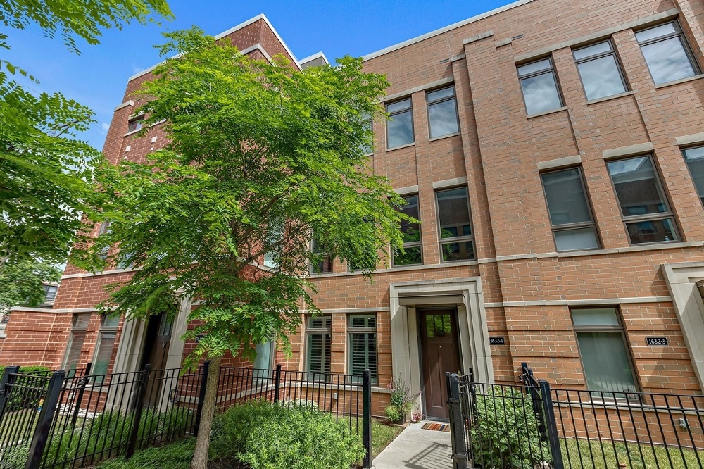 4 Fabulous Townhomes On The Market Haven Lifestyles
