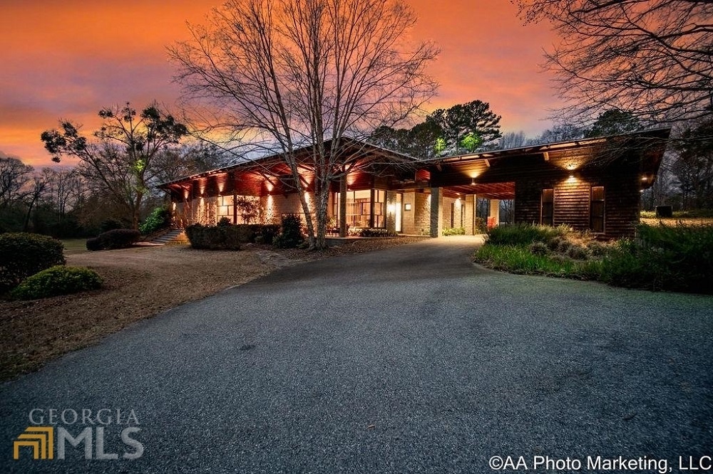 4 Equestrian Properties On The Market Haven Lifestyles