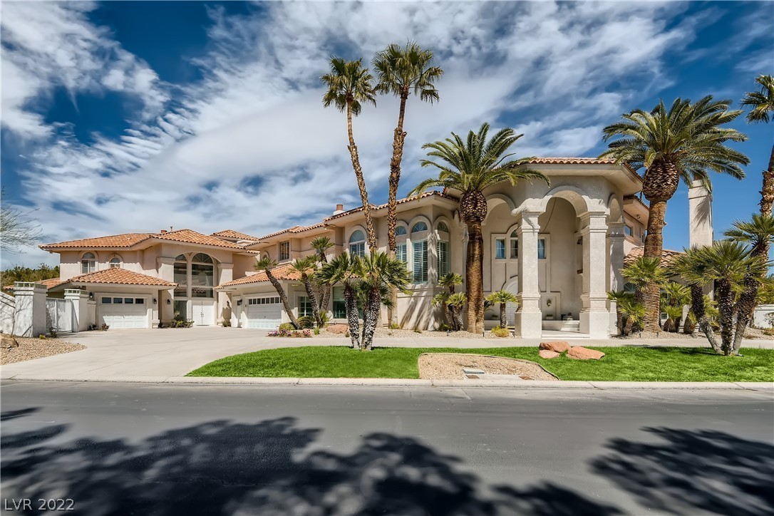 10 Incredible Las Vegas Homes On The Market Haven Lifestyles