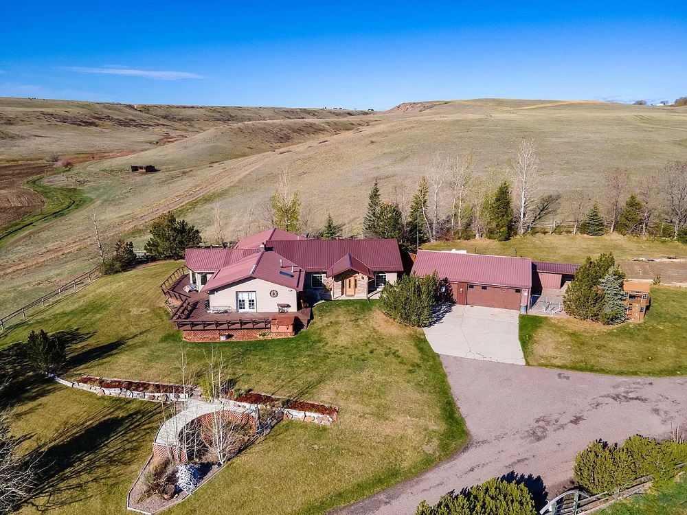 4 Homes On The Market In Great Falls & Vaughn Haven Lifestyles