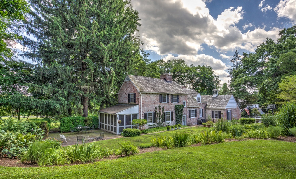 6 Stunning Properties in Pennsylvania Under Contract Haven Lifestyles