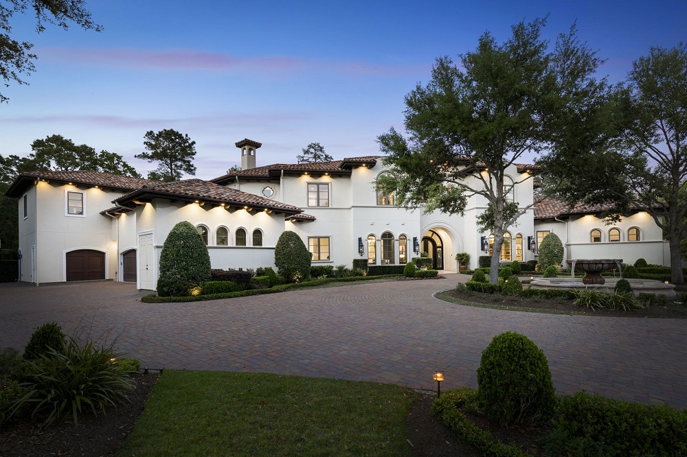 7 Homes On The Market In The Woodlands & Spring Haven Lifestyles