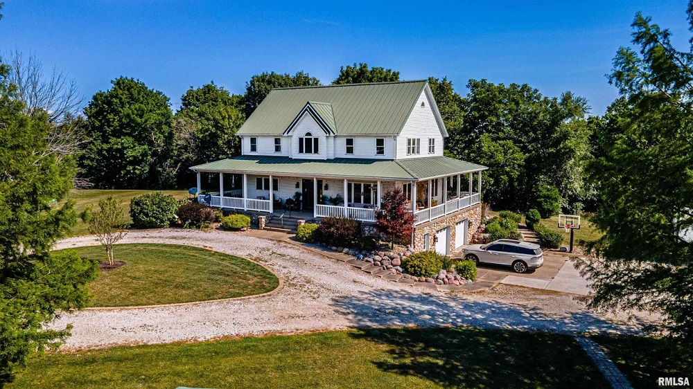 6 Serene Homes on the Illinois Real Estate Market Haven Lifestyles