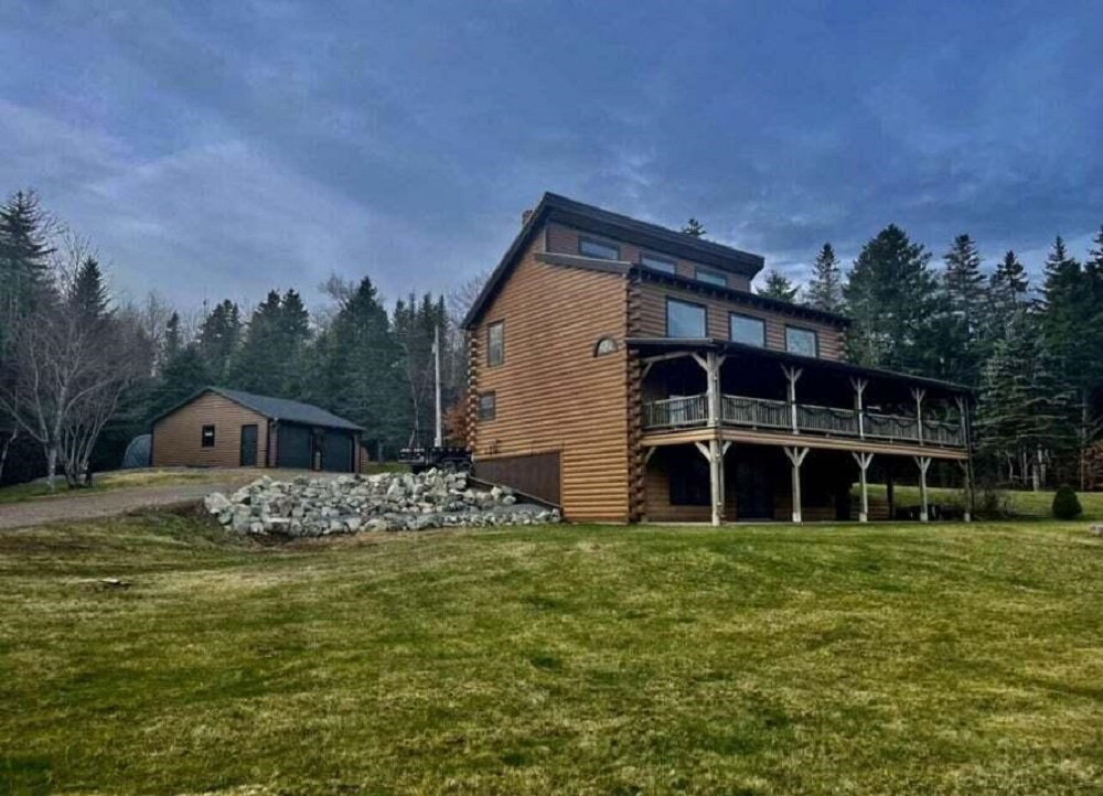 10 Homes Under 500k Available in New Hampshire, Maine & Connecticut