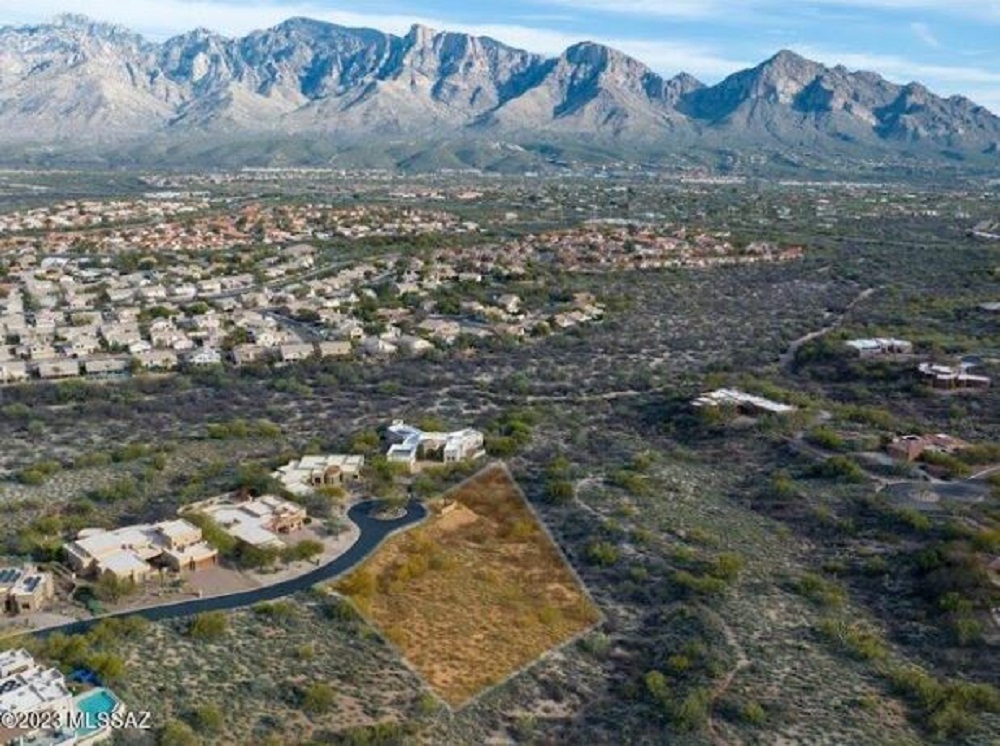 10 Hillside Properties Offering Spectacular Views in Arizona Haven