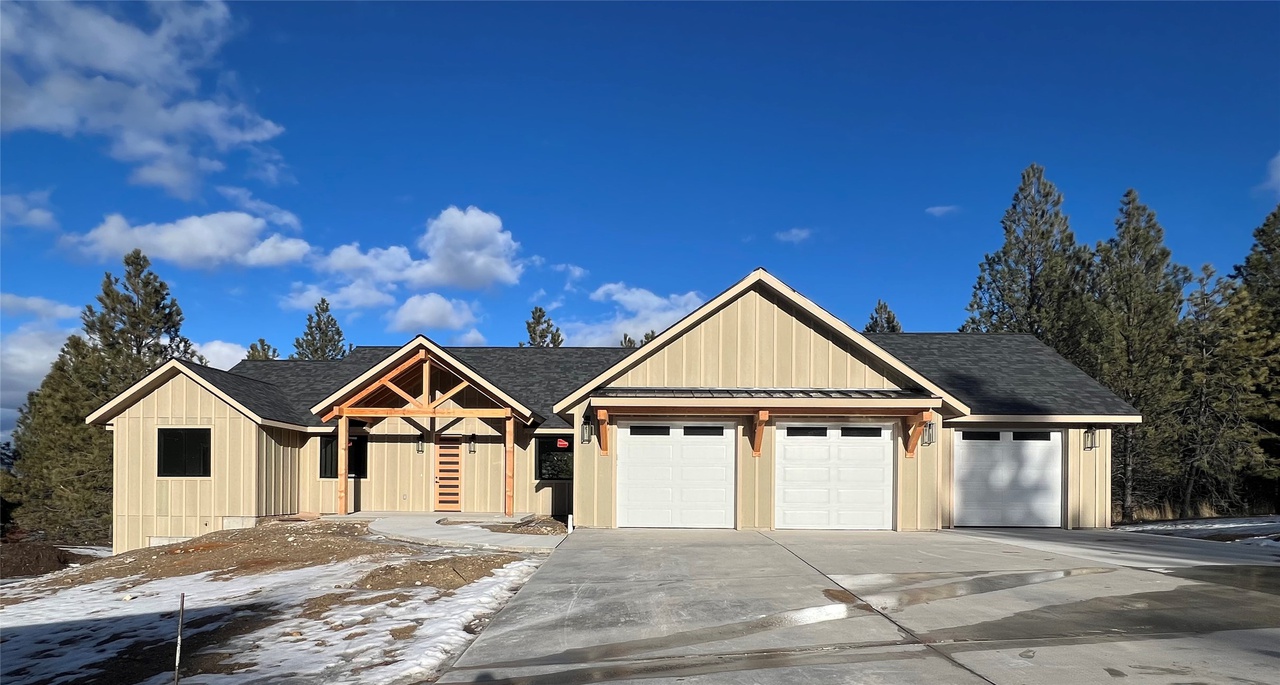 6 Exquisite Properties in Montana & Wyoming That Can Now be Yours